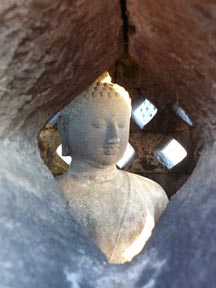 Stupa Buddha